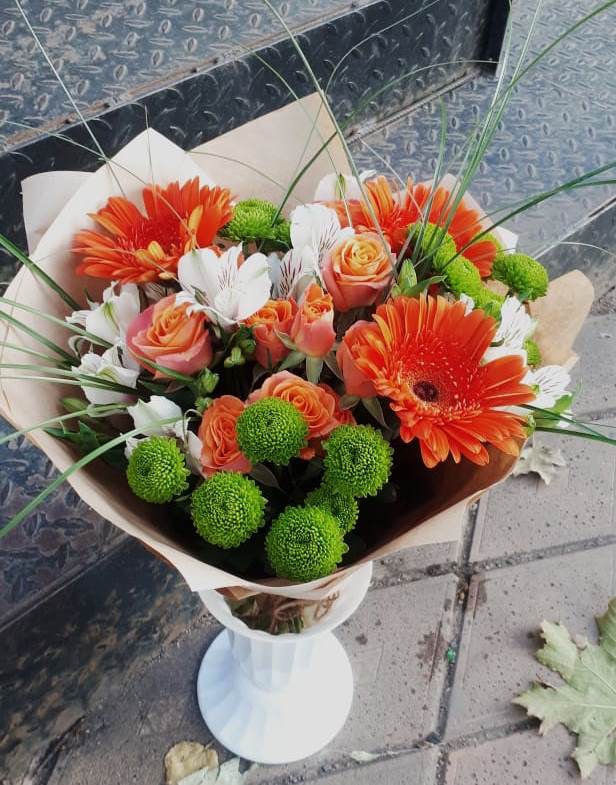 Букет цветов из: Герберы, Хризантемы, Альстромерии и Розы в Бабаюрте