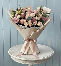 Букет цветов из:  Розы и Лизиантусы в Бабаюрте