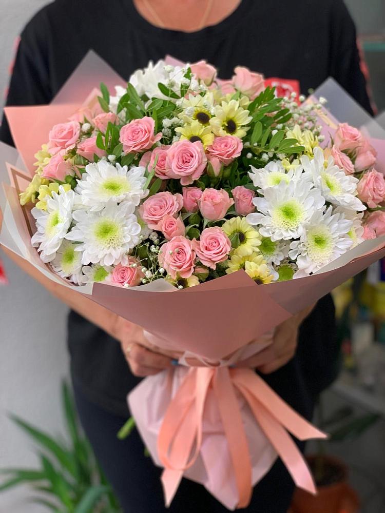 Букет цветов из: Розы и Хризантемы в Бабаюрте