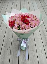 Букет цветов из:  Альстромерии в Бабаюрте