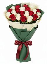 Букет Микс из красных и белых роз #REPLACE_PRED# Бабаюрте
