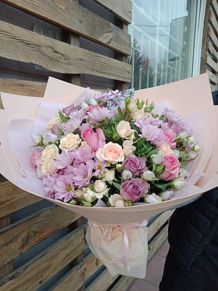 Букет цветов из: Розы и Хризантемы в Бабаюрте