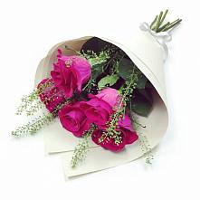 Букет цветов из:  Розы в Бабаюрте