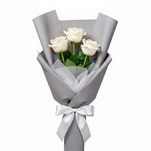 Букет 3 белые розы в Бабаюрте