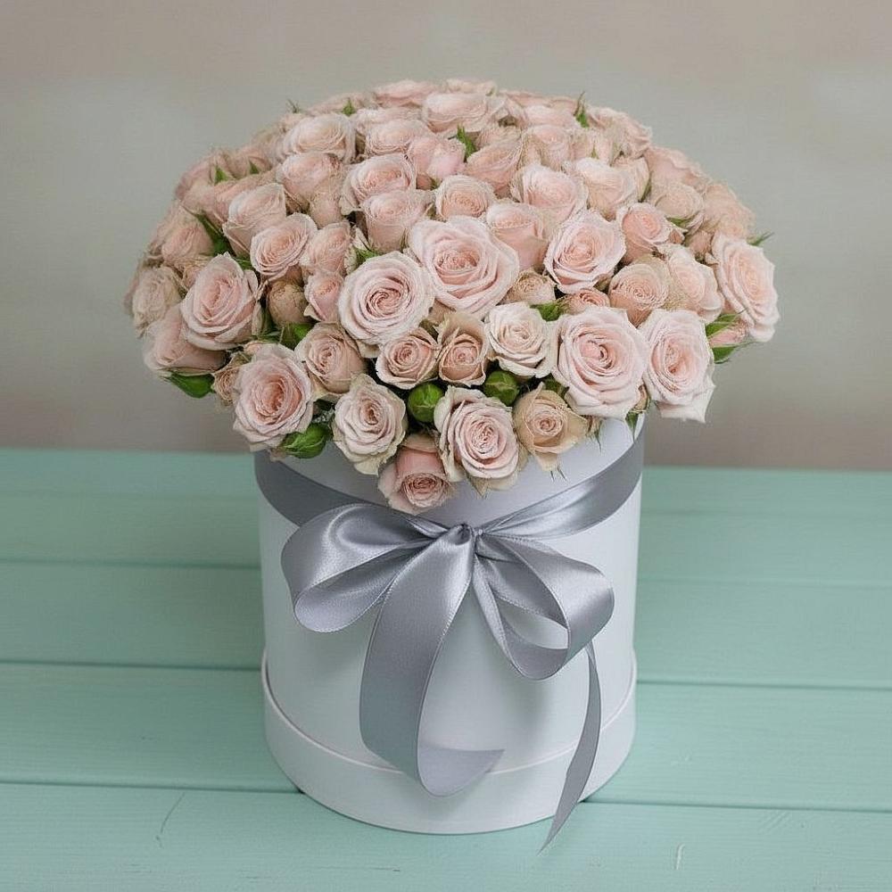 Цветочная композиция из Розы в шляпной коробке в Бабаюрте